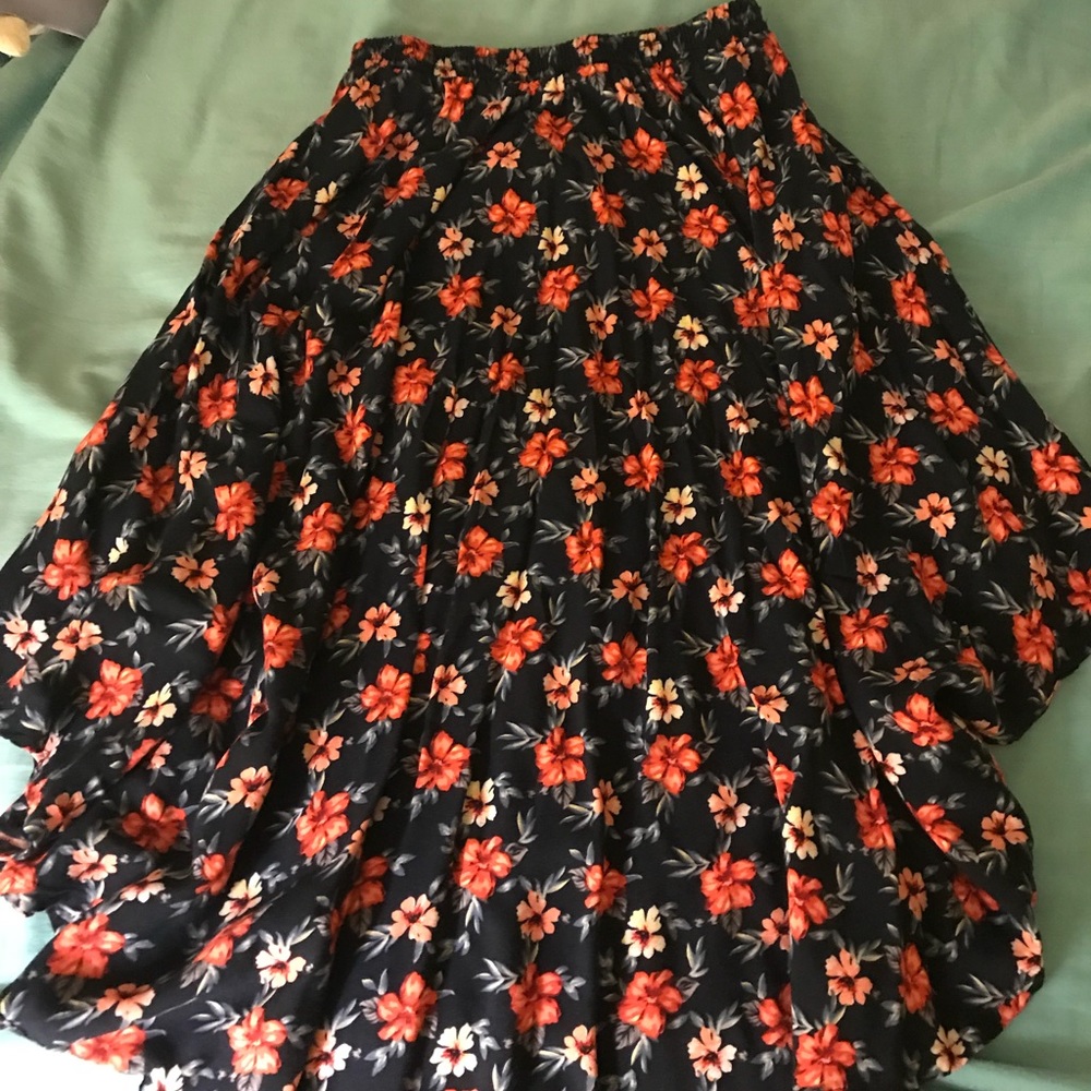 Hollister skirt